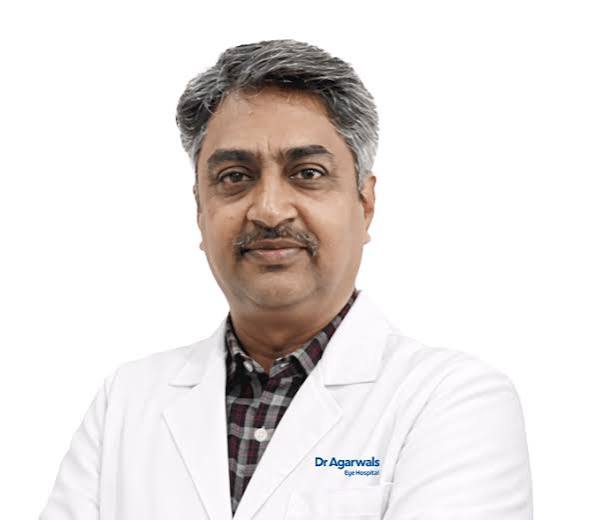 Dr Shobhit Ghai